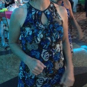 Beautiful Ann Taylor Ruffled Sleeveless Dress